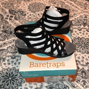 💛Ladies Baretraps sandals❤️
